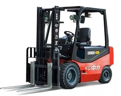 中力榮獲2019中國化工物流行業(yè)&ldquo;金罐獎&rdquo;-最佳車輛品牌&rdquo;獎項(xiàng)